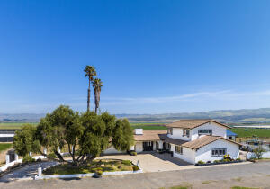 2101 Betteravia Road, Santa Maria