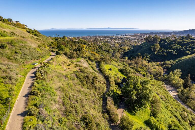 416 Ranchito Vista Road, Montecito