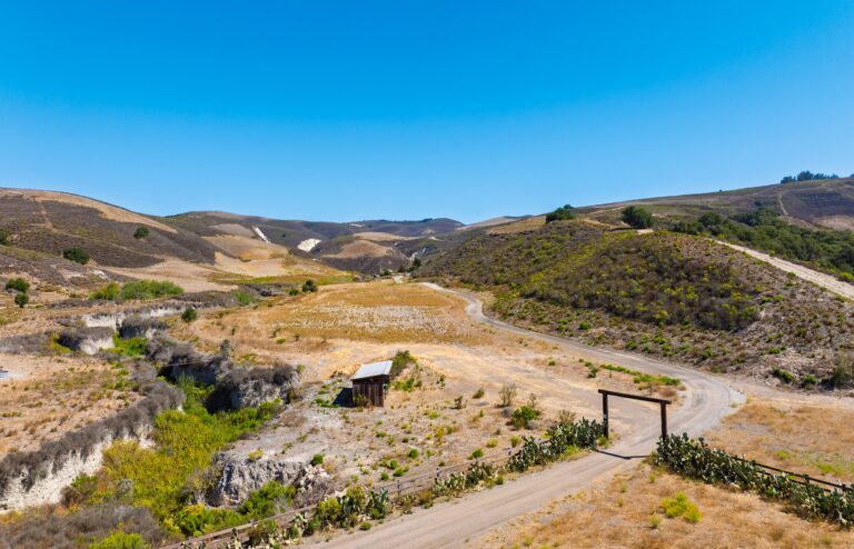 Gypsy Canyon Ranch, Sta. Rita Hills (photo 14)