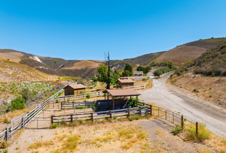 Gypsy Canyon Ranch, Sta. Rita Hills (photo 17)